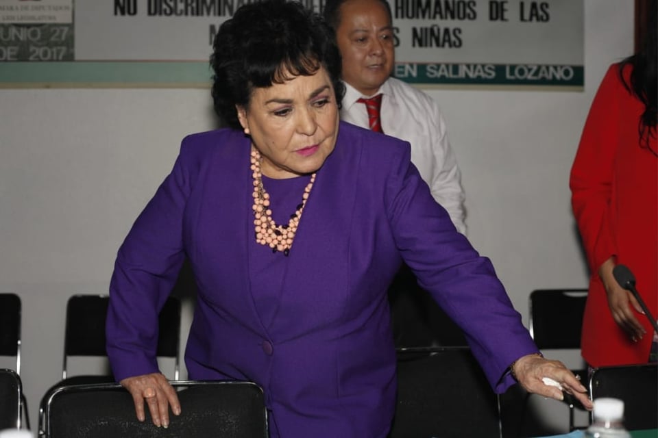 Carmen Salinas is sent to the hospital