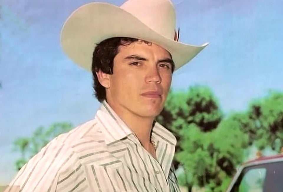 músico mexicano, regional mexicano, Chalino con sombrero, sombrero vaquero, MundoNOW