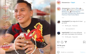 Edwin Luna appears in a photograph with painted nails and raises suspicions among users