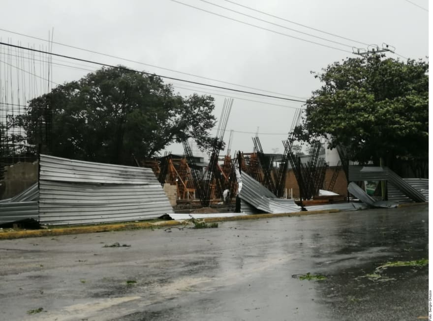 Grace degrades to a storm in Yucatán and Henri can become a hurricane