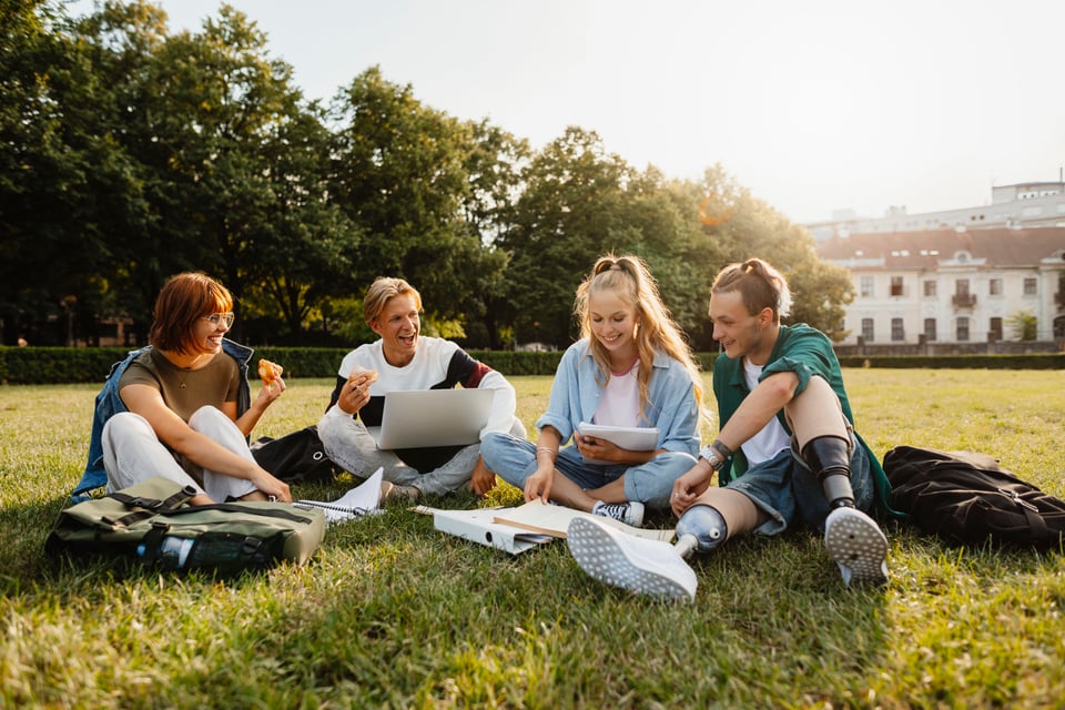 FAFSA: "La fecha límite para completarla es el 30 de junio del 2024"