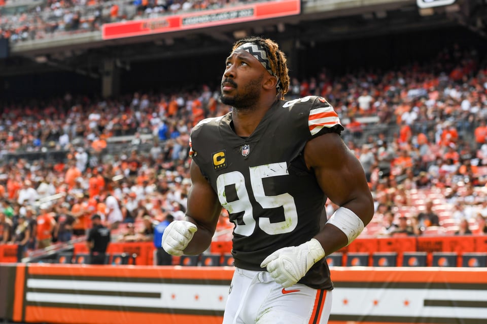 Myles Garret jugador de Cleveland Browns estaría fuera unas semanas tras accidente
