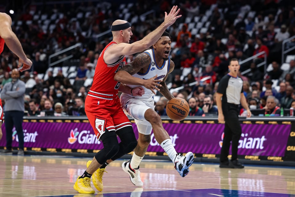 Los Wizards anotaron un dos para poner el 102 a 100