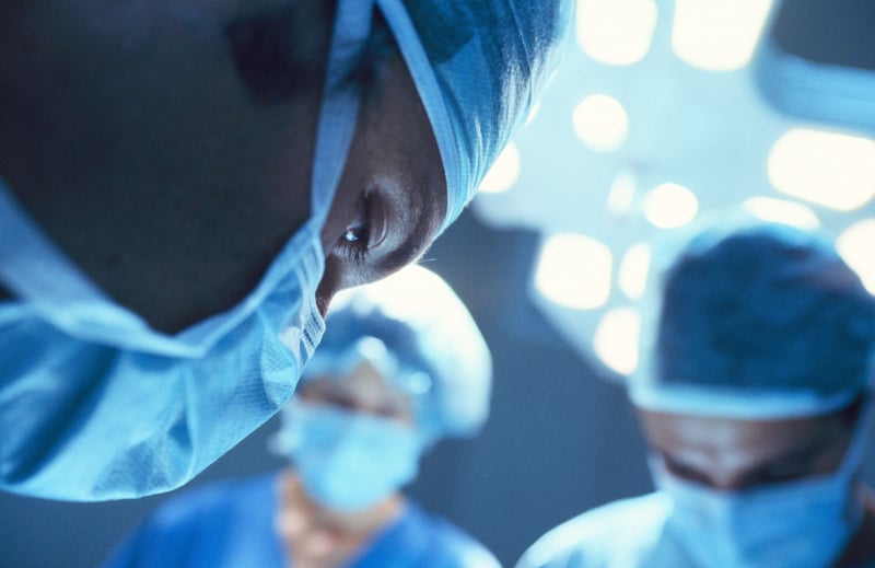 Se haría un cambio de implantes