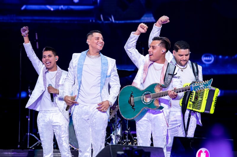 GRUPO, FIRME, NARCOS, DETENIDOS, AMENAZA