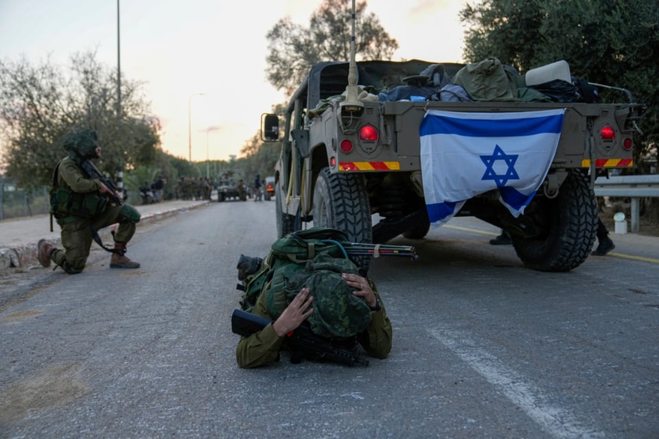 Terroristas, ataques, militares, mundoNow, bandera