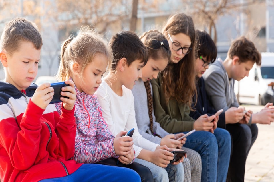 TikTok hashtags porn content, families, data, cybersecurity, MundoNOW