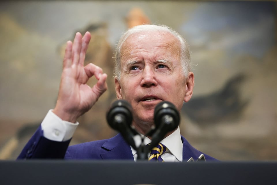 Ron DeSantis amenaza: Biden le responde