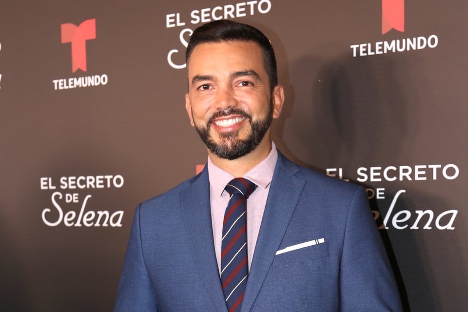 vibrante, cariño, existencia, enseñanzas, 50 años, fiesta, comunicador, luto