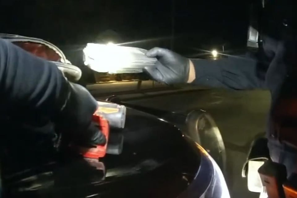 Huellas, arresto, video, police, MundoNow