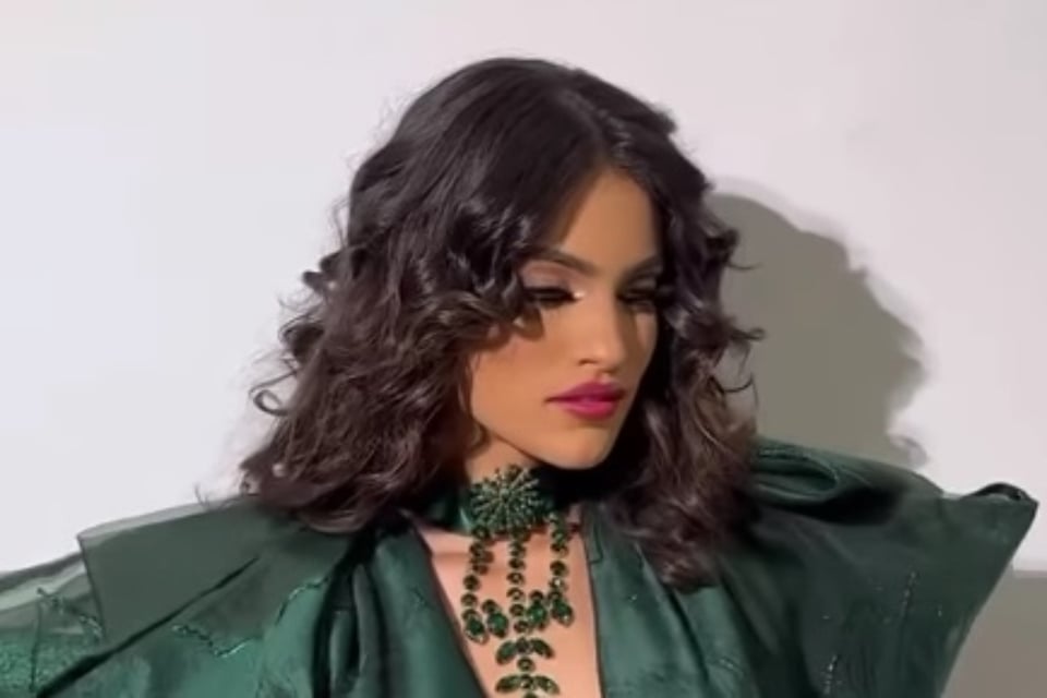 interview, Telemundo, beauty queen, mental health, MundoNOW
