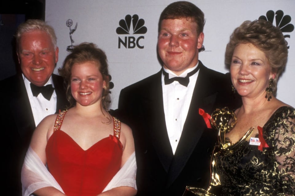 NBC, Famous, MundoNOW, award