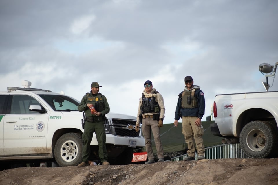 Warnings, Agency, Migrants, United States, Authorities