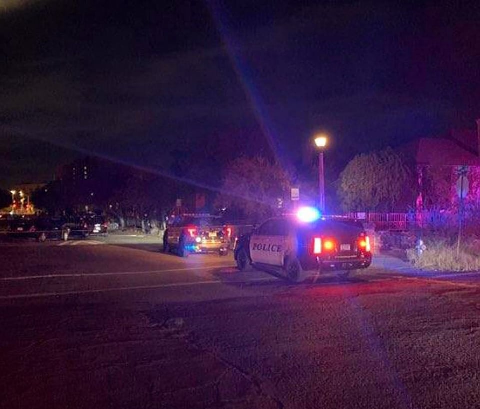 The alleged killer escapes from the crime scene