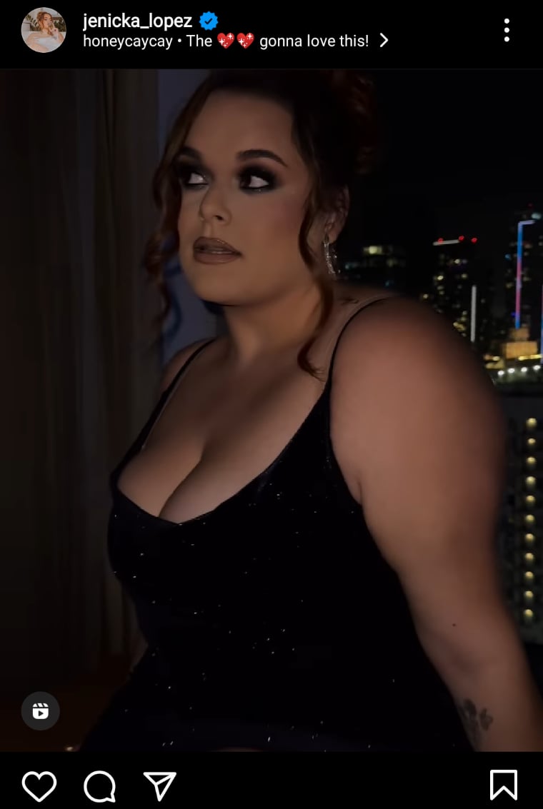 Jenicka Lopez sexy dress