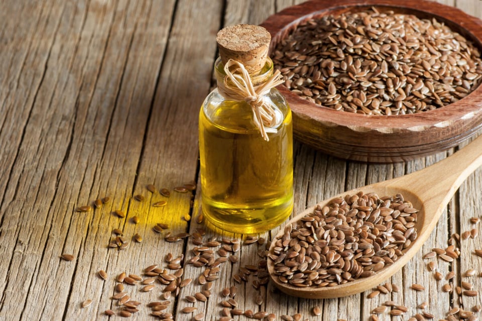 Aceite con nueces como idea de ayuda para sequedad vaginal