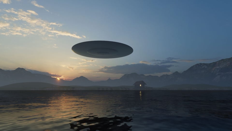 UFO, Clouds, Water, MundoNow, Podcast