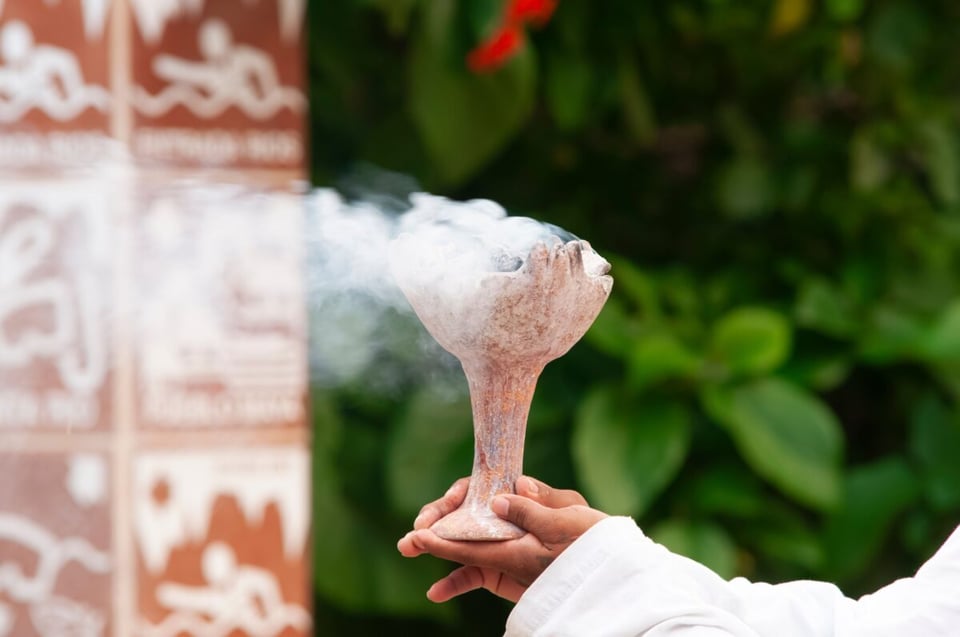 Cup, Mayans, Smoke MundoNow, Podcast