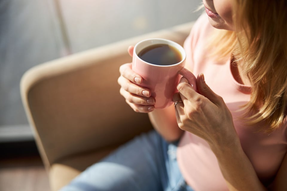 Woman, Coffee, Thinking, MundoNow, Podcast