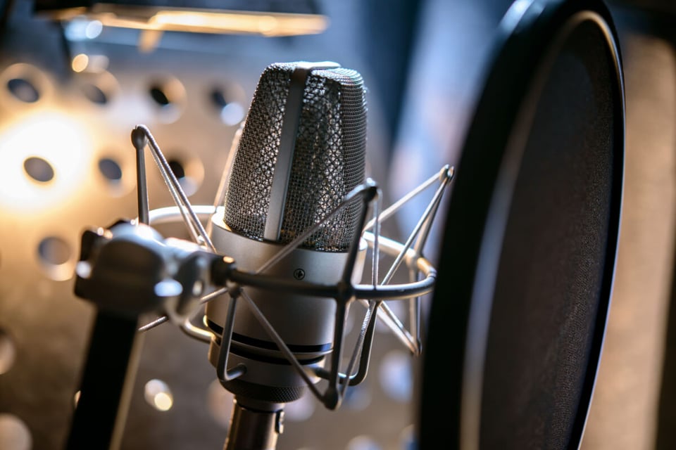 Microphone, Studio, Woman, Happy, MundoNow