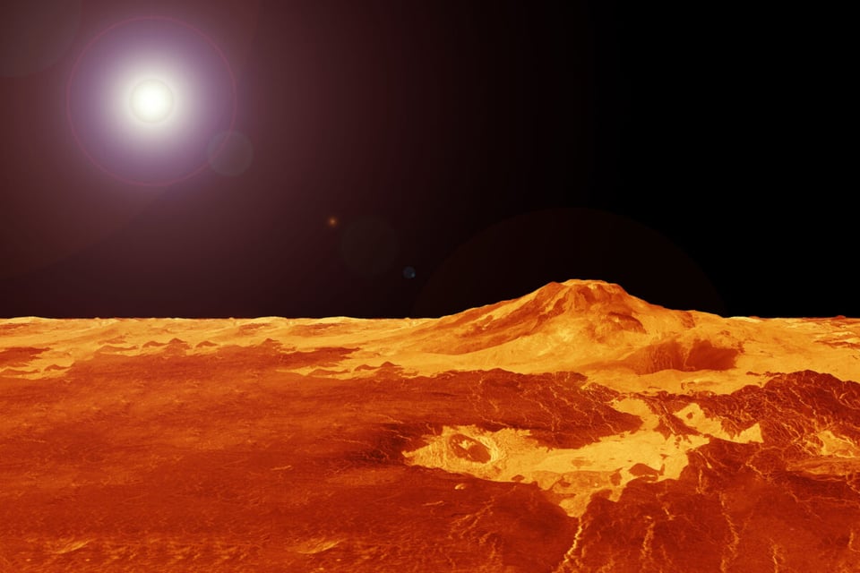 Sun, Space, MundoNow, Óyenos Audio, Huella OVNI