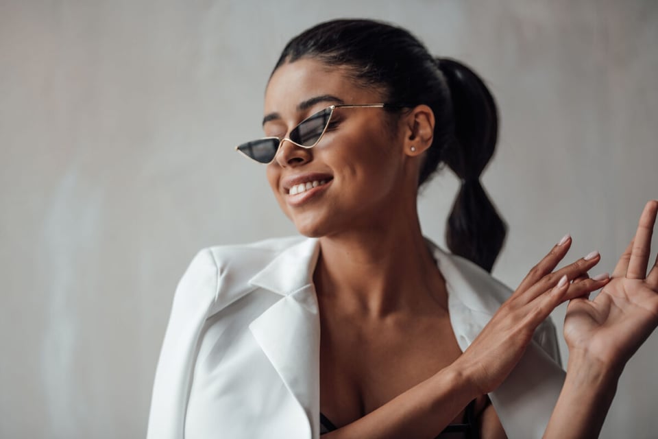 Woman, Elegance, Shades, MundoNow, Seduction