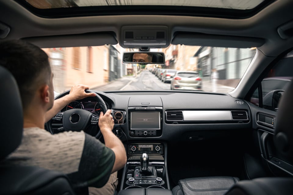 Driving, City, Person, MundoNow, Podcast