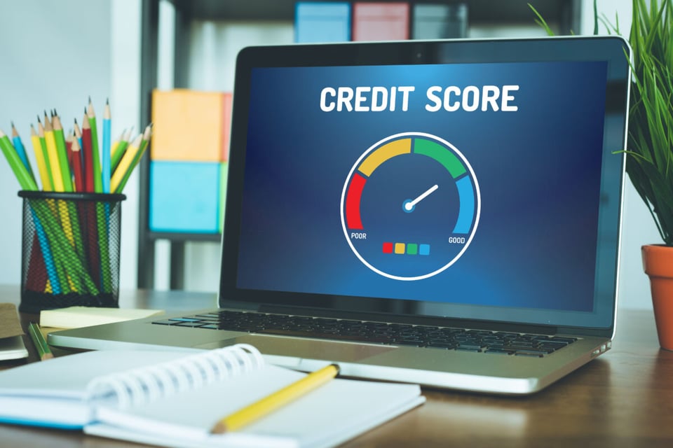 Credit score, Computer, Notebook, Office, MundoNow