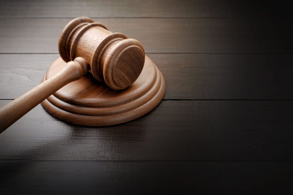Hammer, Legal, Laws, MundoNow, Podcast