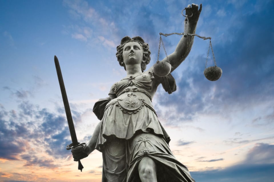 Law Statue, Sword, SB4 Law In Texas, MundoNow, Podcast