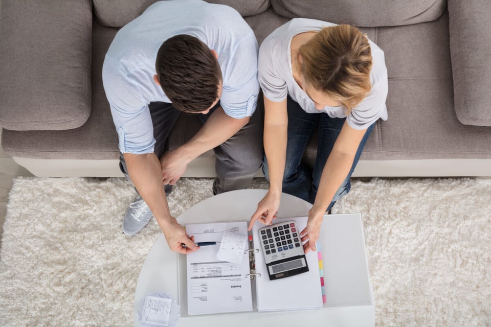Accounts, Finance, Marriage, MundoNow, Podcast