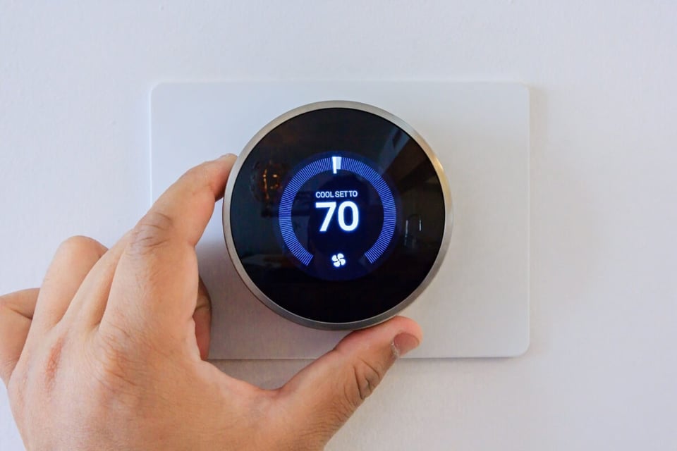 Thermostat, Adjustment, Energy Saving, MundoNow, Podcast