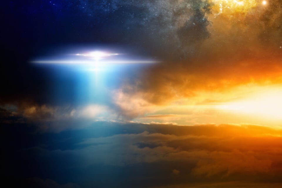 UFO light in the sky