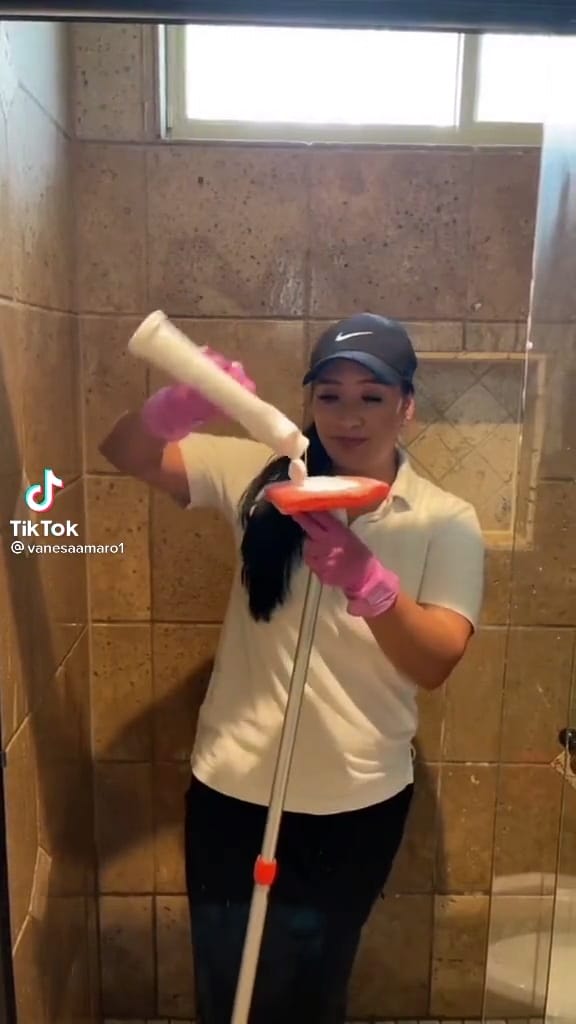 How much do you charge to clean houses?