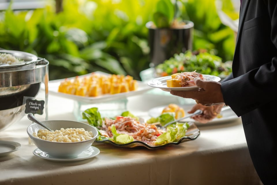 buffet, nutritious, food, vegetables, MundoNOW