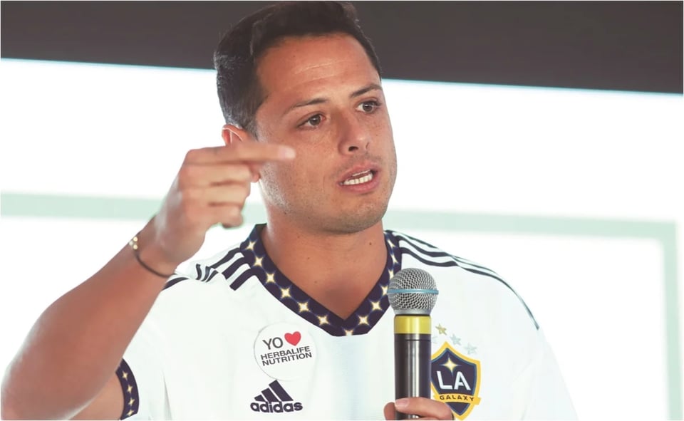 Director deportivo, confirmación, LA Galaxy, Chicharito Hernández