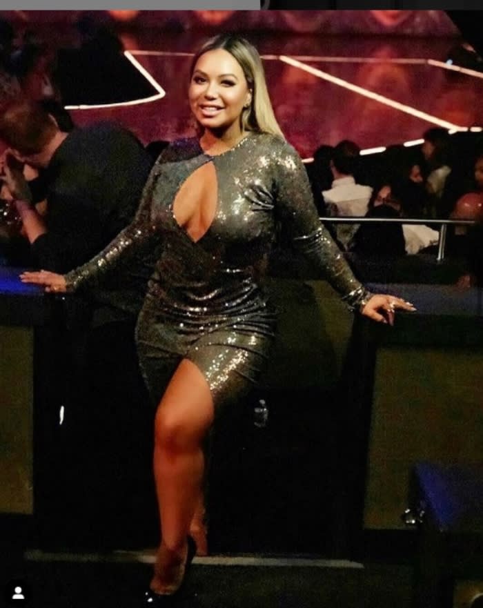 Chiquis Rivera bow: "I already want to unwrap my gift"