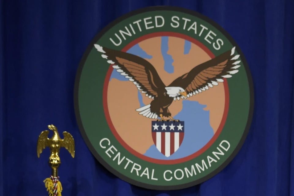 Comando Central, Estados Unidos, águila, bandera de EEUU, MundoNOW