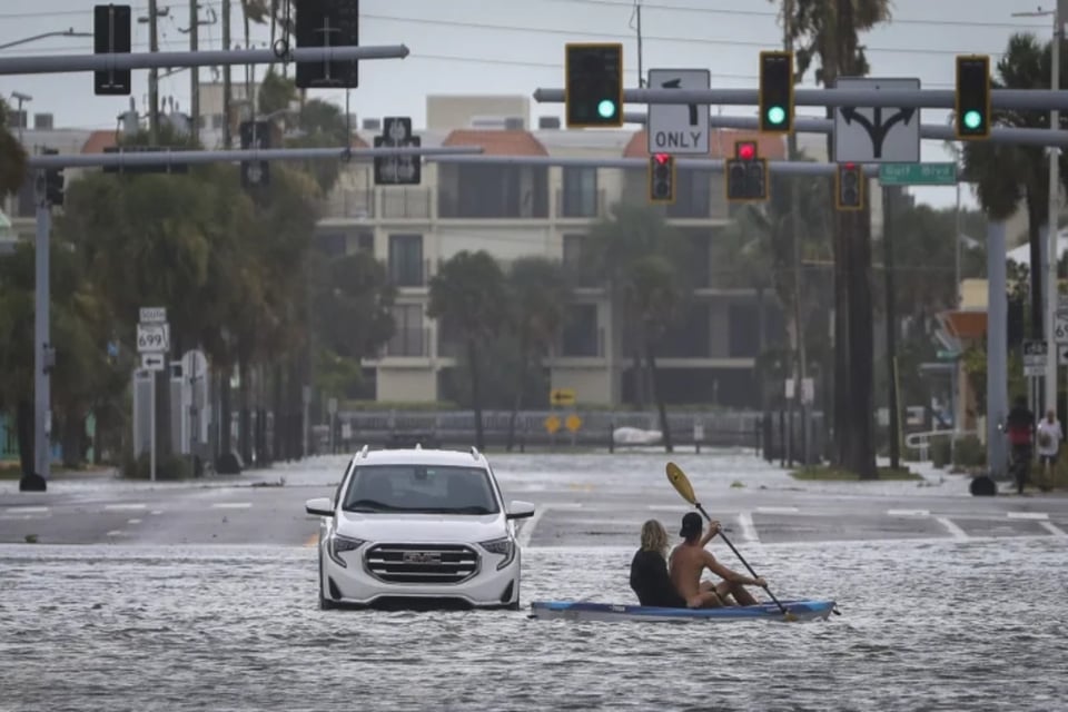 Idalia, categoría 3, lluvias, inundaciones, EEUU