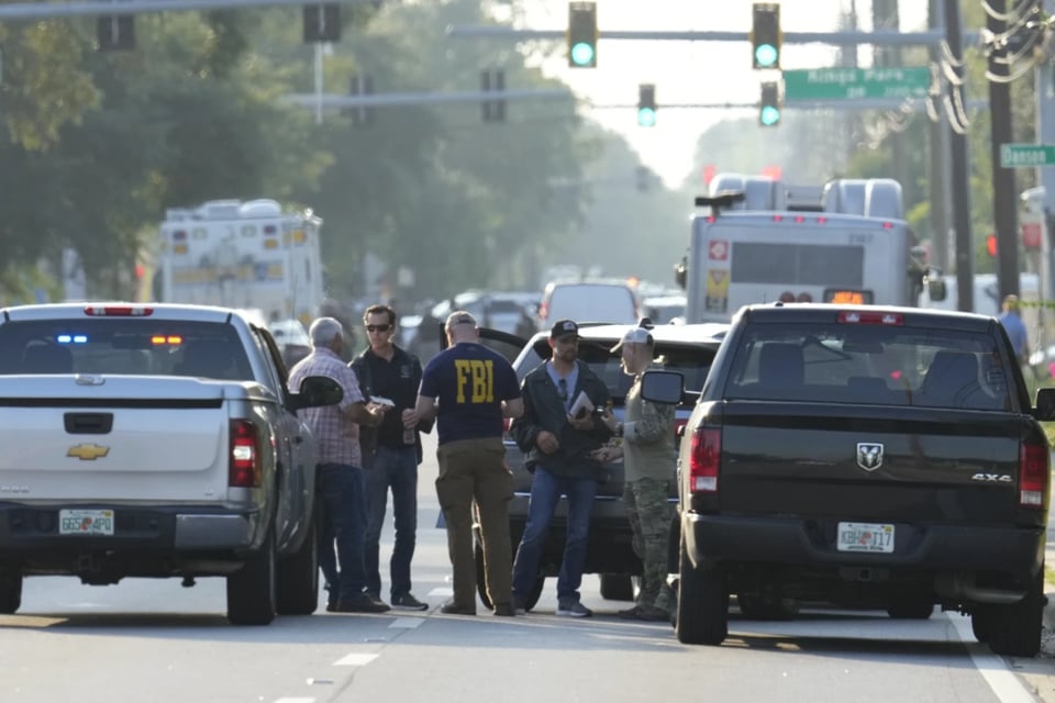 Enfrentamiento, suicido, tirador, policía, autoridades
