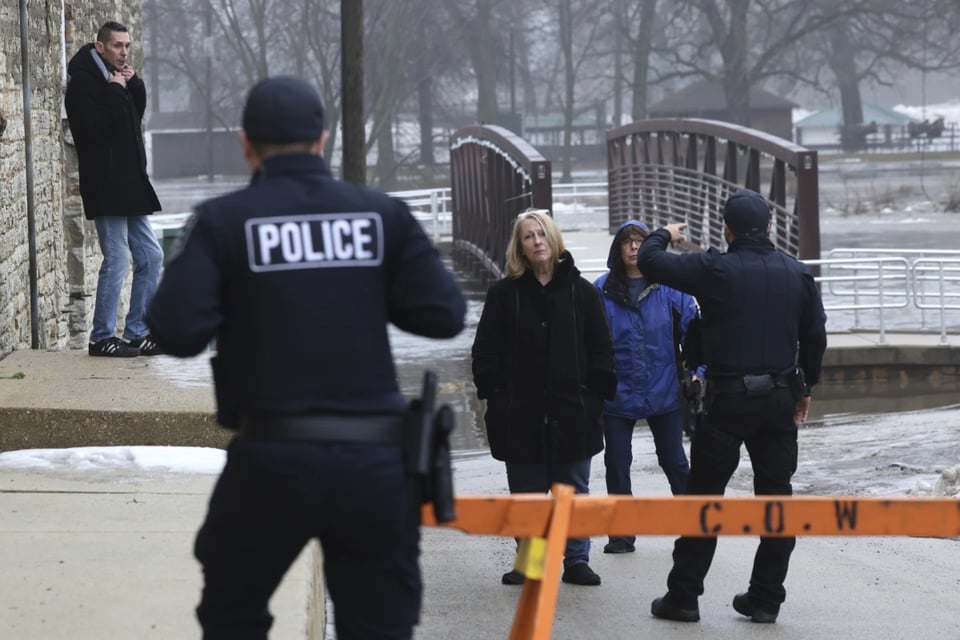 Hielo, alerta, clima, EEUU, Illinois, MundoNOW