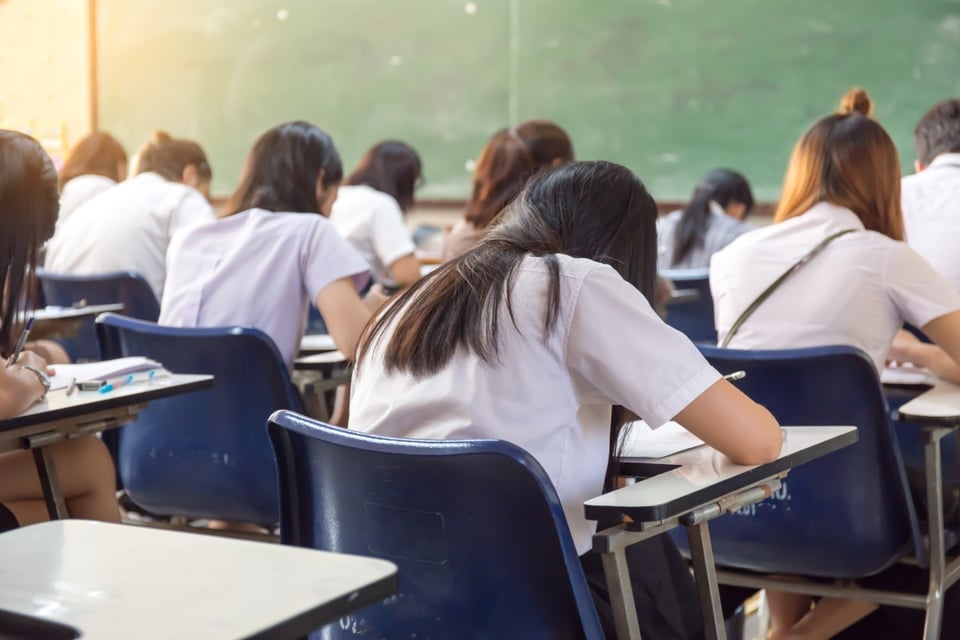 Programa bilingüe en Arizona,Clases de español en escuelas de Arizona, Demanda contra programas educativos bilingües, Tom Horne y educación bilingüe, Controversia educación bilingüe Arizona
