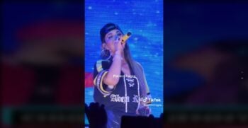 Chiquis Rivera canta junto a Jenni