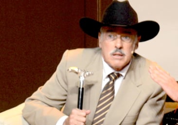 Andrés García last will