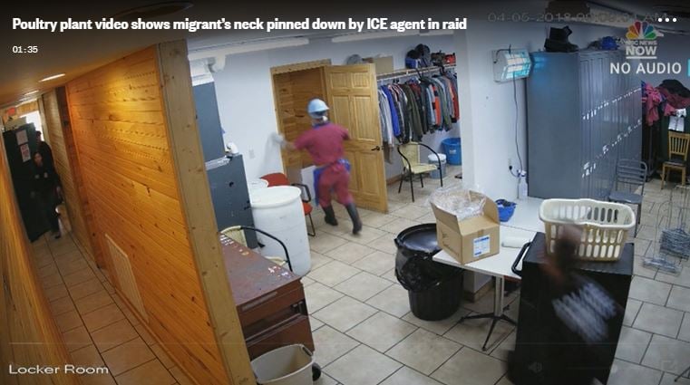 Video revela cómo agente del ICE aplastó con su bota el cuello de un inmigrante