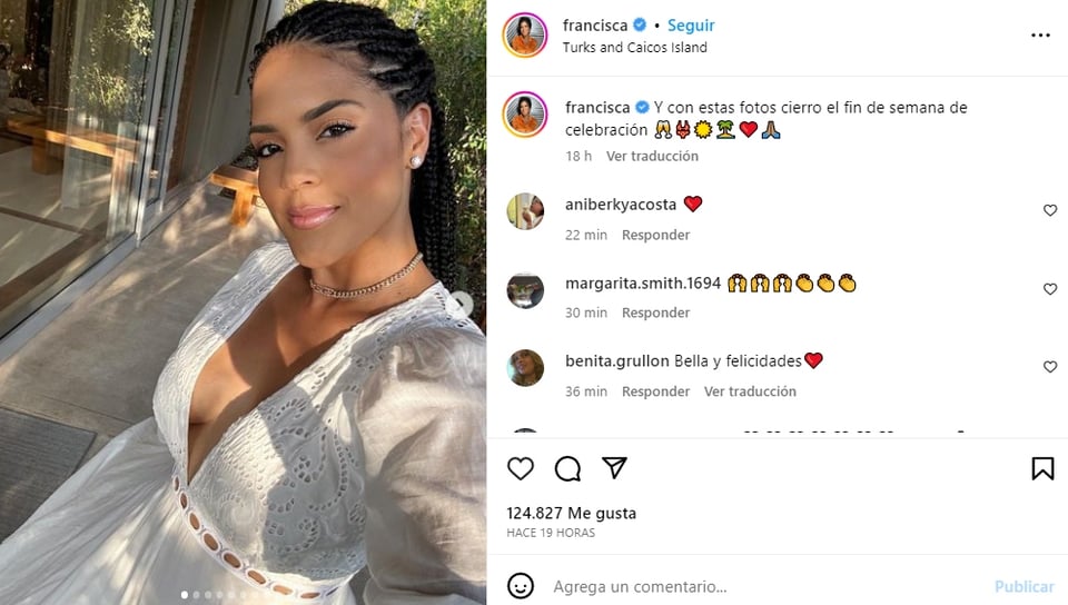 Francisca luce cuerpazo en traje de baño