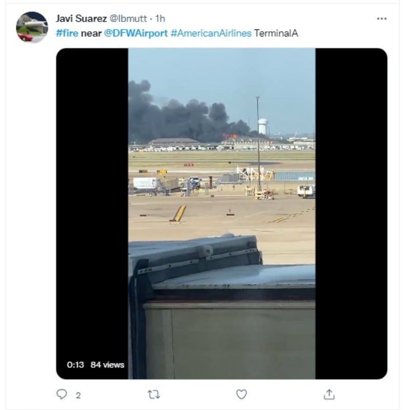 Incendio aeropuerto Dallas: "Puedo ver el humo y las llamas"