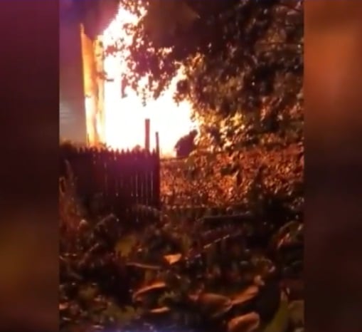 Voraz incendio personas heridas sin hogar