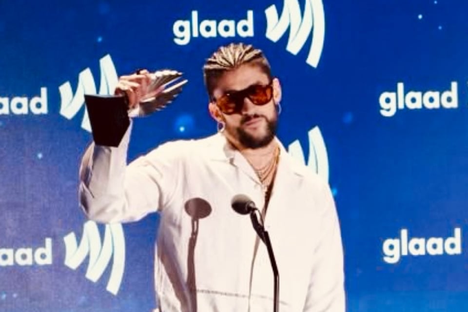 top songs in Spanish, Bad Bunny, Benito Martínez, Grupo Frontera, MundoNOW
