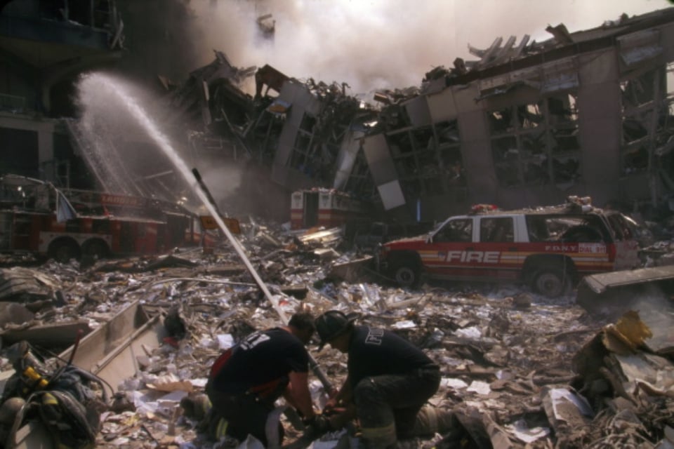 destroyed floors Twin Towers, UA175, flight 175, disaster, MundoNOW